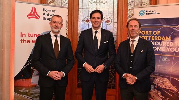 Boudewijn Siemons, Wopke Hoekstra 