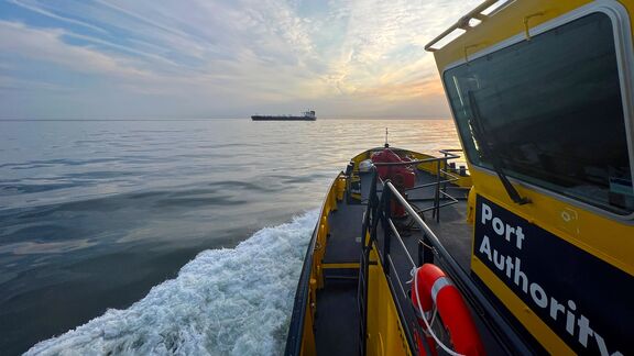 RPA vaartuig met Geuler Tanker