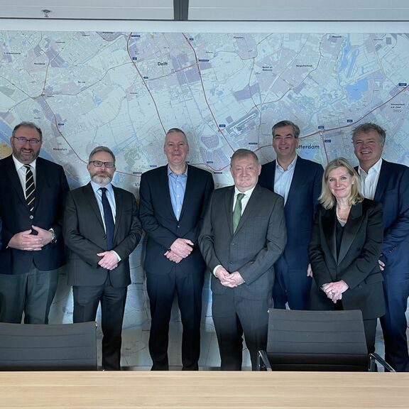 Gruppenfoto Delegation MoU Shannon Foynes