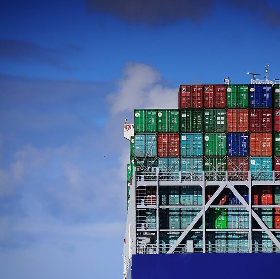 Containers on board of a container vessel