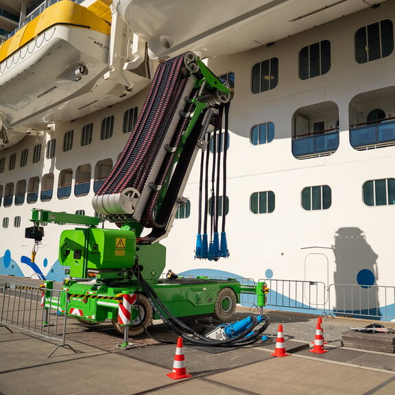 WALL*E, de walstroomwagen van de Cruise Terminal