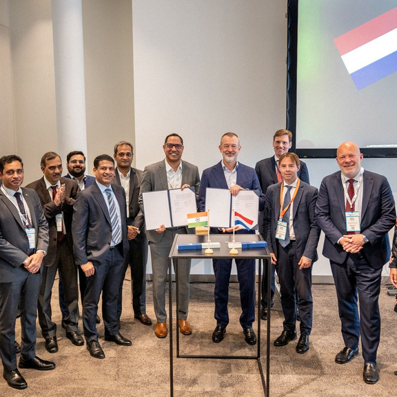 AM Green and the Port of Rotterdam Authority signed a Memorandum of Understanding