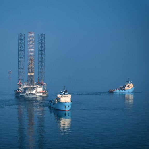 Aankomst Valaris drilling platform
