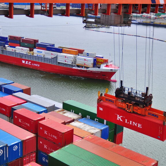 Overslag containers